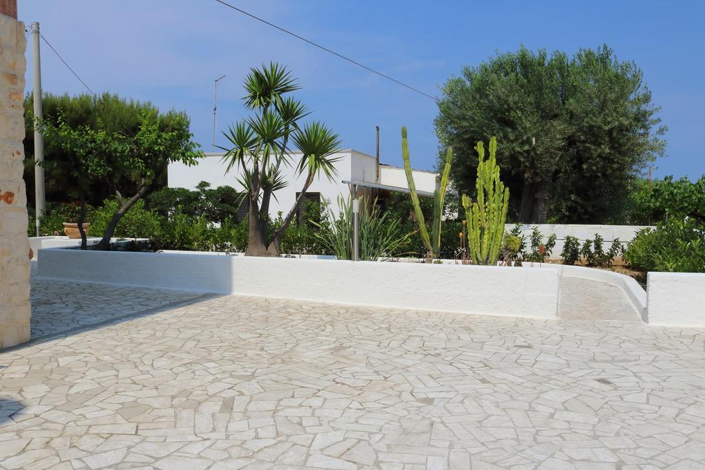 Villa Santo Stefano Monopoli Eksteriør billede