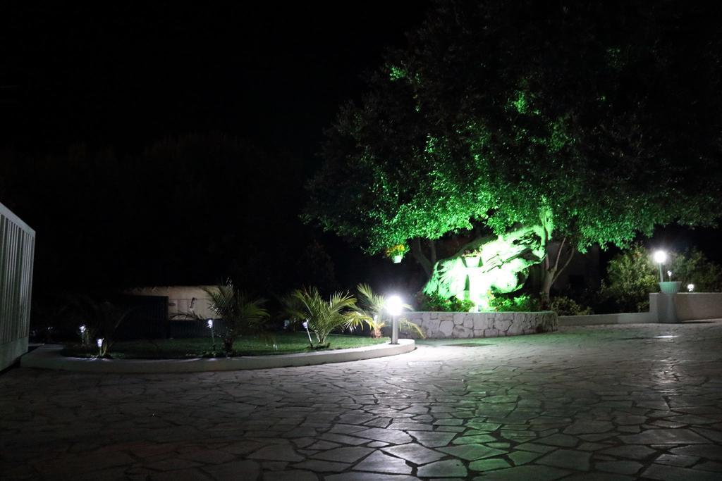 Villa Santo Stefano Monopoli Eksteriør billede