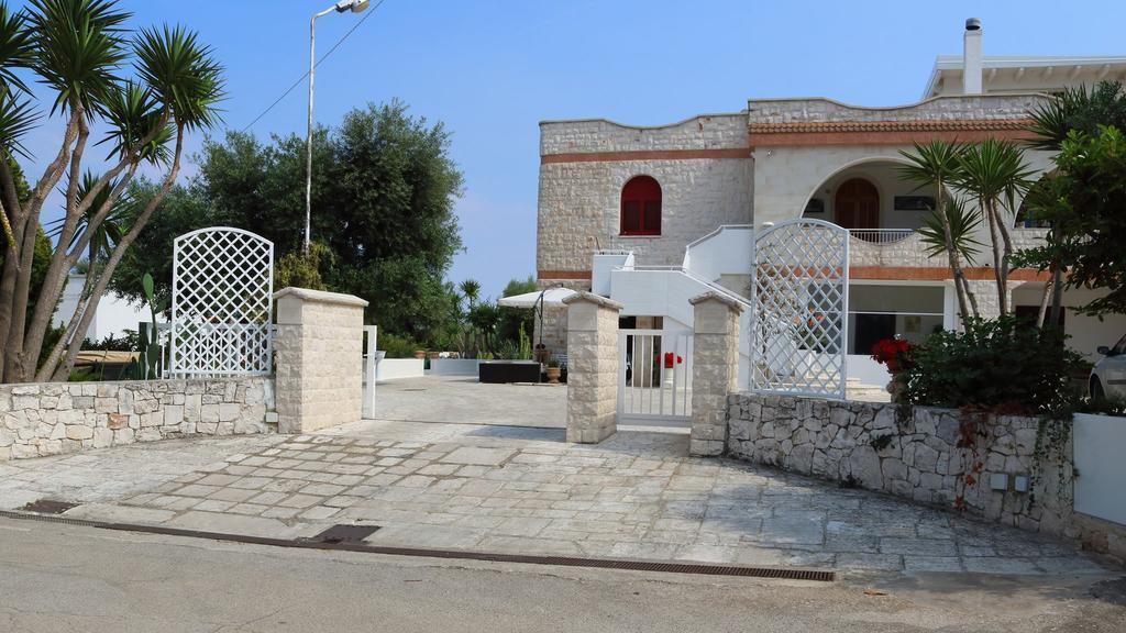 Villa Santo Stefano Monopoli Eksteriør billede