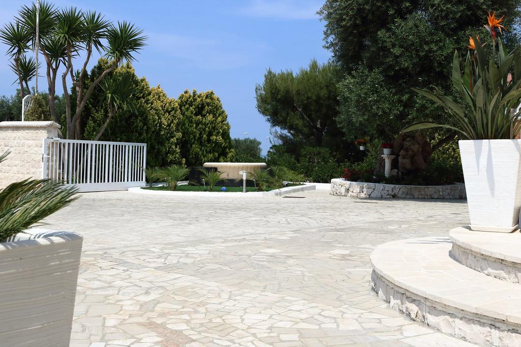 Villa Santo Stefano Monopoli Eksteriør billede